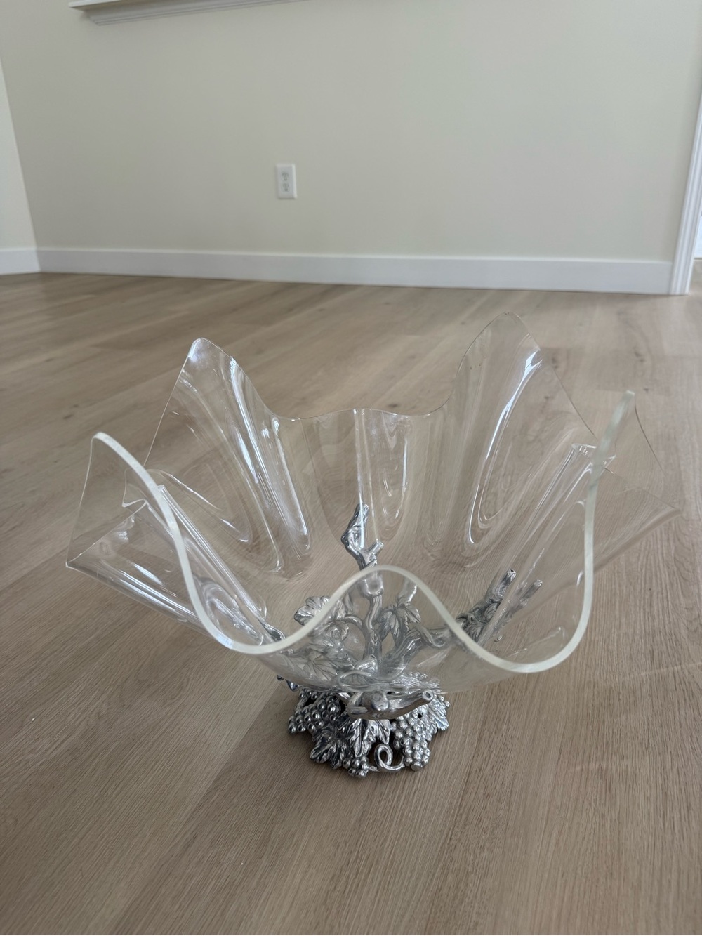 Arthur court Decorative Clear plastic Bowl with Silver Accent Base grape design